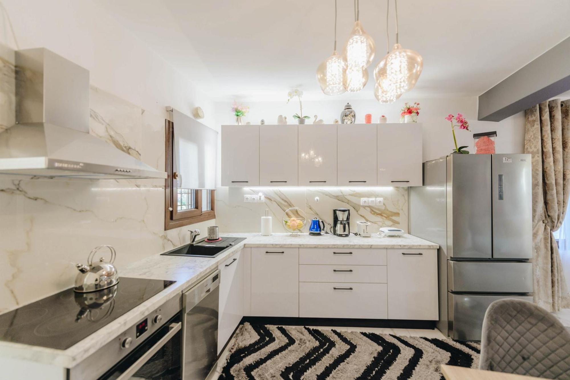 Sunrise Guesthouse Аґрія Екстер'єр фото