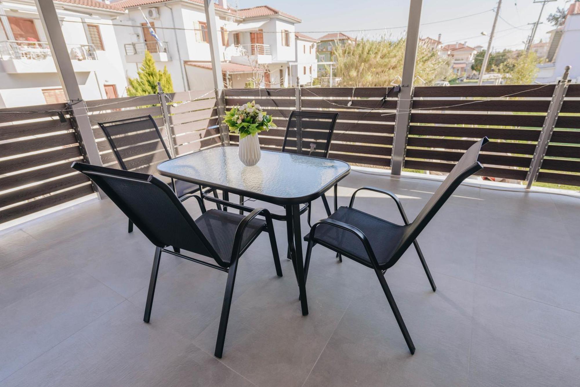 Sunrise Guesthouse Аґрія Екстер'єр фото